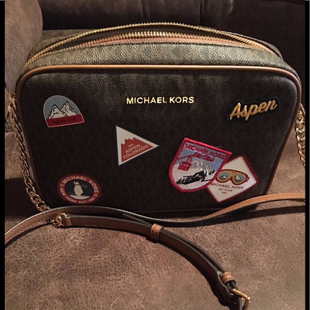 Michael Kors Aspen Cross Body Bag